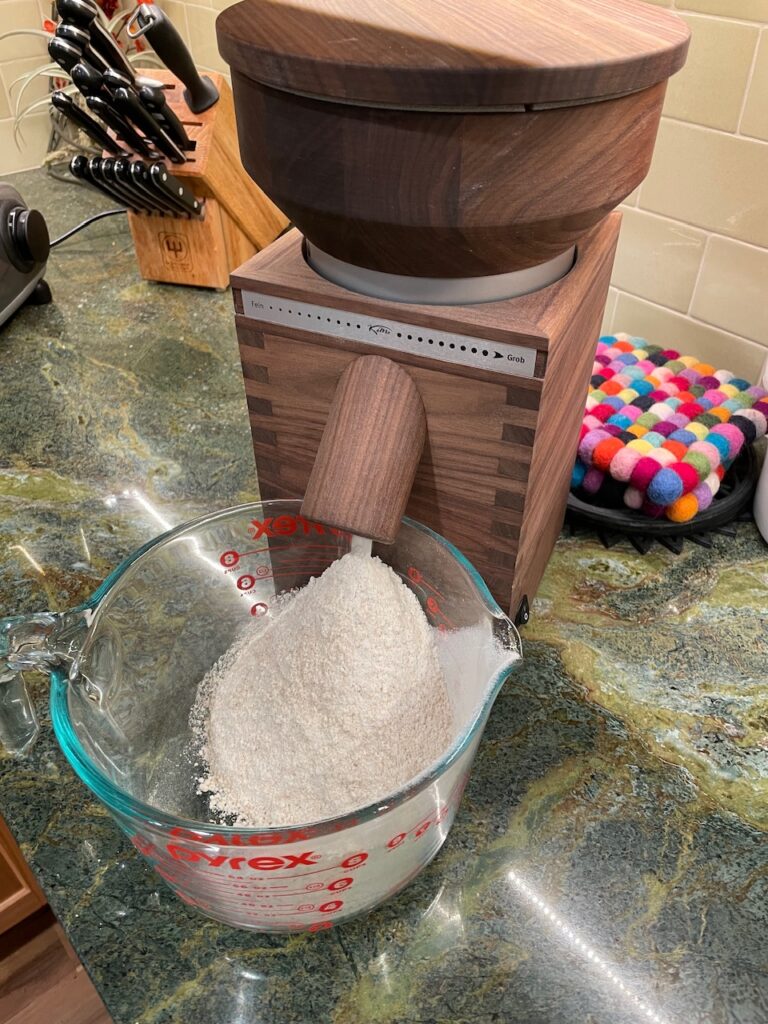 milling flour komo mill